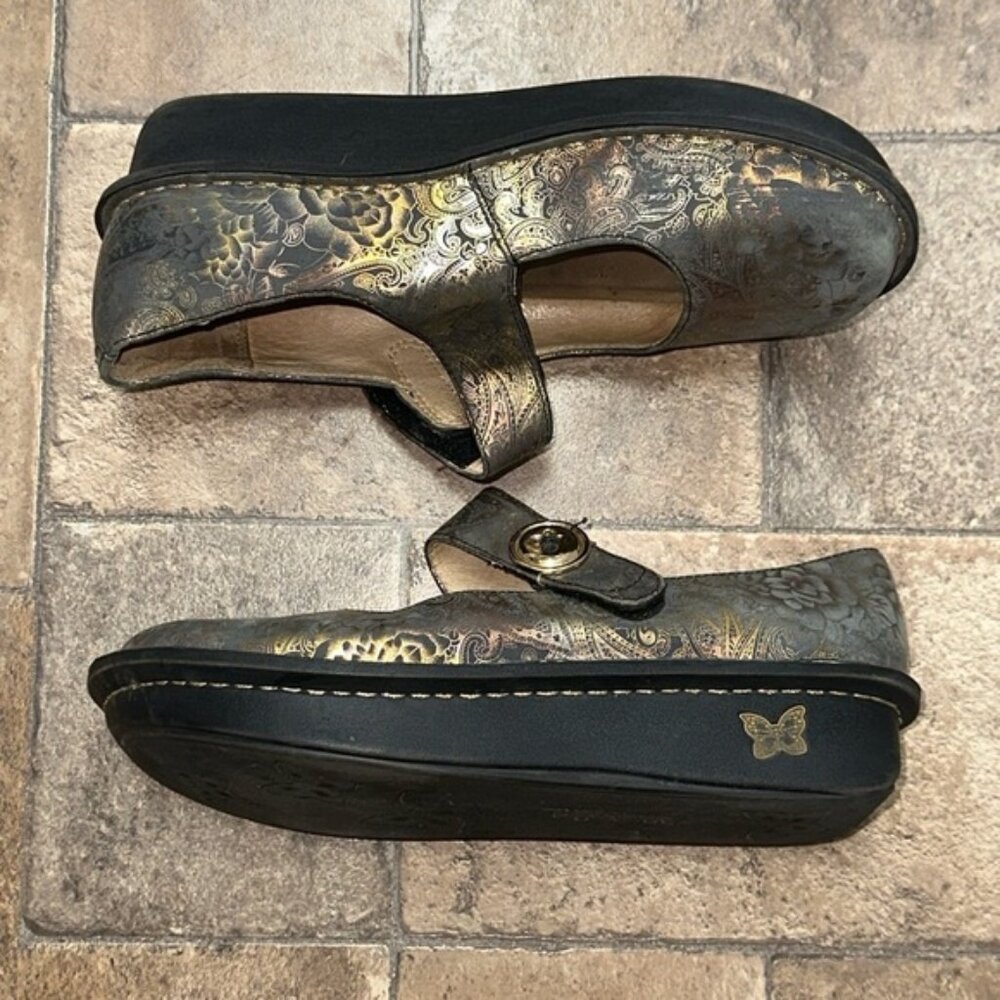 Alegria Mary Jane Clogs in Metallic Gold and Black Floral